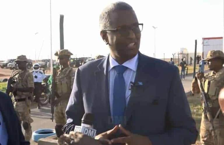 Dhacdooyinkii Yaabka lahaa ee maanta lagu arkay Magaalada Garowe & Siyaasiyiintii ku qulqulay