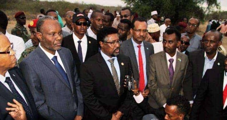 Guddoomiyaha Baarlamaanka & Madaxweynaha Hirshabelle oo gaaray Magaalada Baydhaba [sawirro]