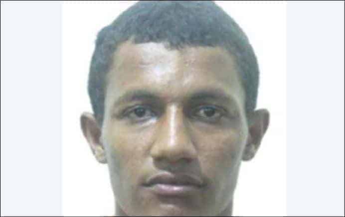 Maahir Khalid oo ka tirsanaa Alshabaab-ka Kenya ee ka howlgala Gobolka Xeebta loona yaqaan Jeysh Al-ayman.