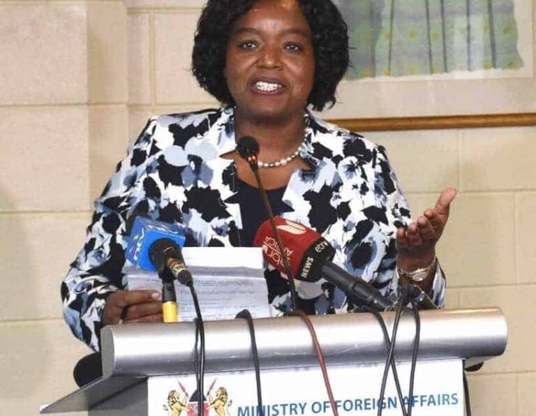 Dowladda Kenya oo ku adkeysatay inay Somalia ku xadgudubtay Xuduudkeeda Badda [Is-afgaradkii ay 2009 oo weli u taagan… Daawo]