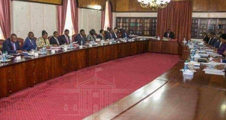 Golaha Wasiirada Kenya oo Qaraar ka gaartay Muranka Xuduudka Badda ee kala dhaxeeya Somalia..