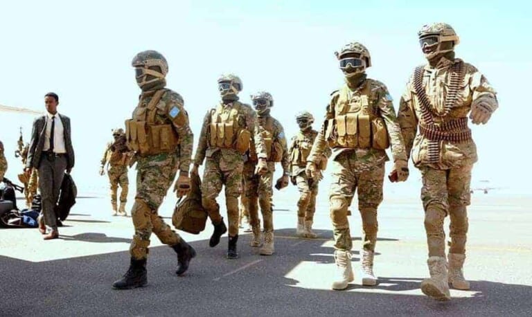 Deni iyo Axmed Madoobe oo Ciidamo fara badan la tegaya Dhuusamareeb & Xaaladda magaalada oo..