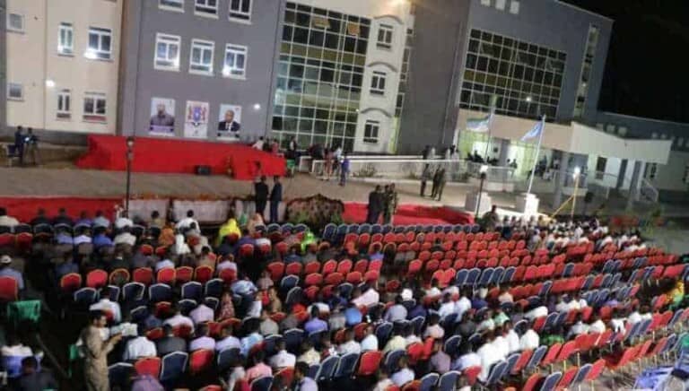 Xaflad lagu sagootinayo Ra’iisal Wasaare Kheyre oo Caawa ka socota Kismaayo [Sawirro – Toos]