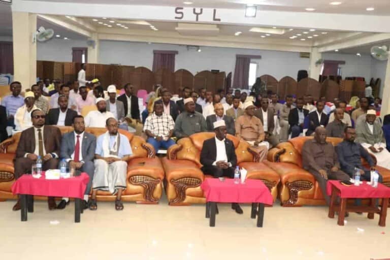 Xisbiga Sheekh Shariif oo Cududdiisa ku soo bandhigay Hotel ku dhow Madaxtooyada Somaliya [Sawiro]