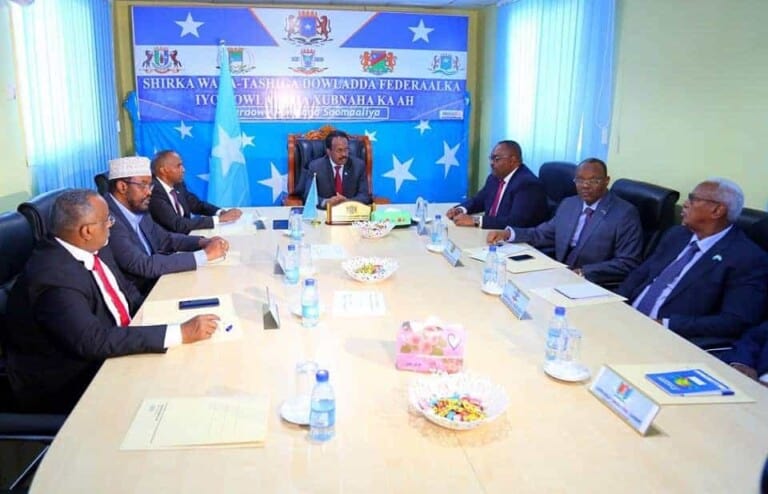 Maxaa keenay inuu fashil ku dhammaado Shirkii Garowe? [Akhriso 5-tii Qodob oo lagu kala tegay]