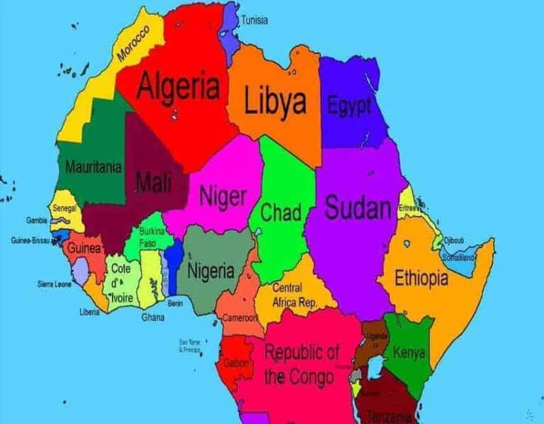 Wasaaradda Arrimaha Dibadda Itoobiya oo Map-ka Afrika ka tirtay Somalia & Dood culus oo dhalatay Daawo]