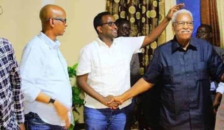 Maxaa ka socda magaalada Cadaado? (Qorsheyaal iska horjeeda & Mas’uuliyiin ku qulqulaysa -Warbixin)