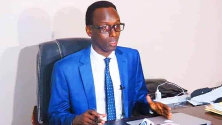 Xukuumadda Somalia oo beenisay in xilka laga qaaday Wasiir ku xigeenka Macdanta iyo Batroolka.