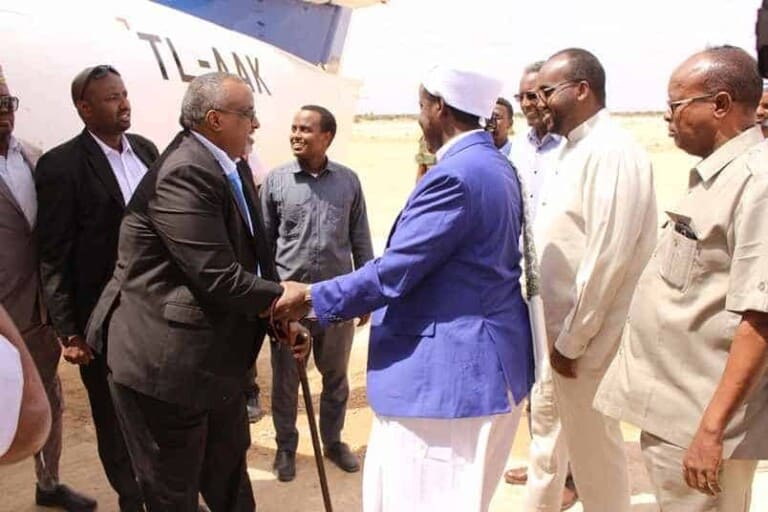 XOG: Qorshaha uu Madaxweynaha Hirshabeelle u tegay magaalada Dhuusamareeb oo la ogaaday.