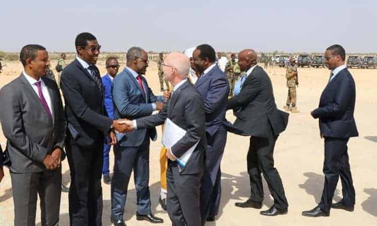 Maxaa Wakiilada Beesha Caalamka loogu yeeray magaalada Dhusamareb..? (Sawirro)