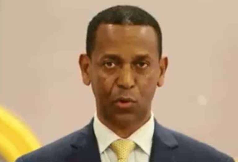 Maxaa kasoo baxay socdaalkii Wakiilka IGAD ee Kismaayo? [Baaq loo jeediyey Axmed Madoobe &..]