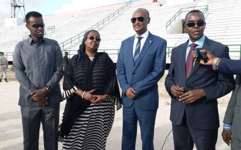 Xukuumadda Somalia oo si kulul u beenisay inay Alshabab joojiyeen dhismihii Garoonka Stadio Muqdisho