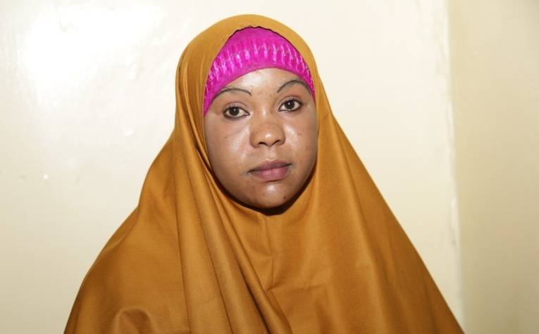 Saafi Ciise: Haweeneydii Alshabaab u kala gudbin jiray hubka iyo Miinooyinka (Akhriso Qisadeeda)