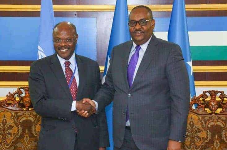 Ku-xigeenka Wakiilka Q/Midoobey ee Soomaaliya oo Garowe kula kulmay Madaxweynaha Puntland [Maxay ka wadahadleen?]