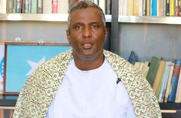 C/raxman C/shakur: “Haddii Jawaari loo diiday shahaado xildhiban, sidee Aniga tan madaxweyne ku helayaa?”