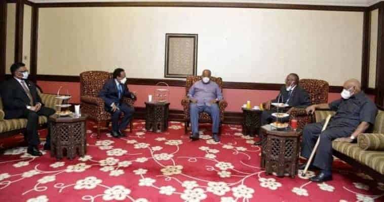 Madaxweynaha Jabuuti oo kulan gaara la yeeshay Farmaajo & Muuse Biixi (Guddiyo shir u furmay)