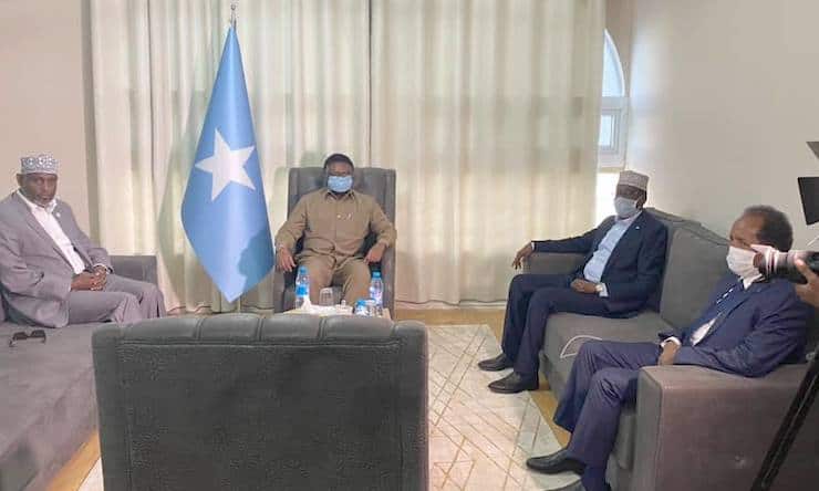 WAR CUSUB: Sheekh Shariif & Xasan Sheekh oo dhexdhexaadinaya labada Aqal ee Baarlamanka