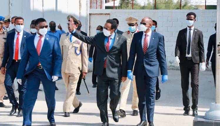 SAWIRRO: Wafdigii Madaxda Dowladda Soomaaliya oo u dhoofay Dalka Jabuuti