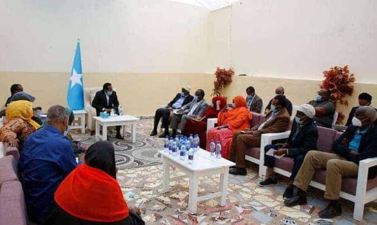 Bulshada Rayidka oo shaacisay laba Qodob oo hortaagan Shirka Dhuusamareeb (Akhriso)