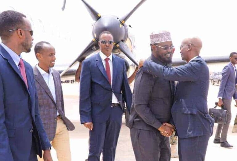 Axmed Madoobe: Cadaado iyo Dadkeeda waxaan u jeclahay sida Aabahay Sh. Maxamed u jeclaa..”