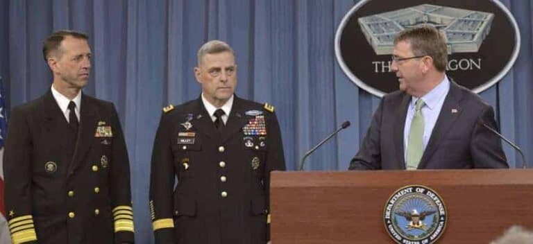 Taliyeyaasha Ciidamada Mareykanka oo loo karaantiilay cabsi laga cabo inay qaadeen Coronavirus