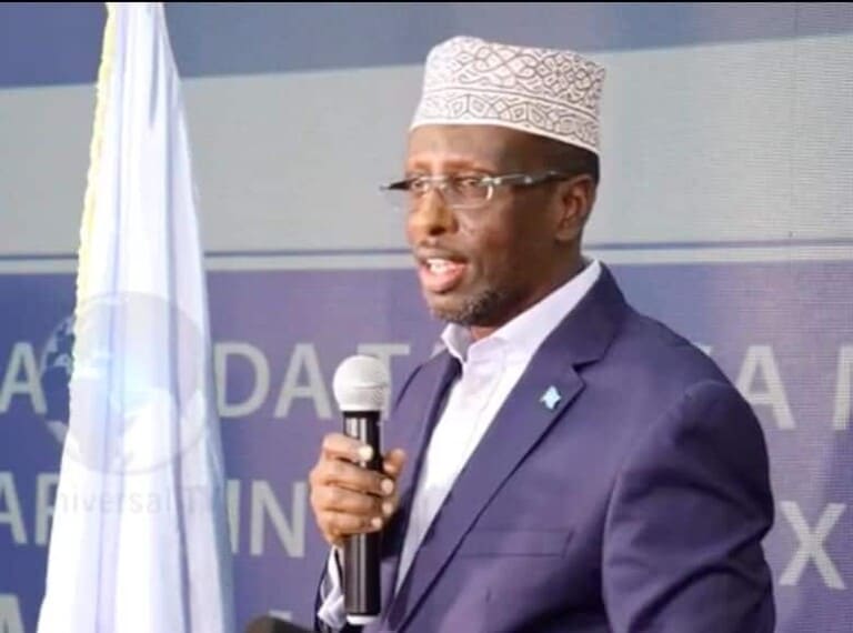 Sheekh Shariif oo markii ugu horeysay taageeray kaalintii Ciidamadii Mucaaradka BadBaado Qaran (Daawo)