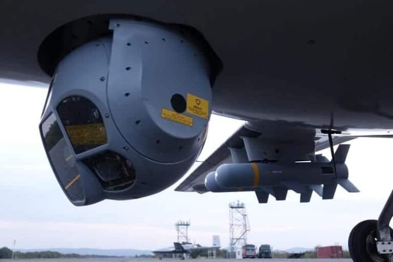 Turkiga oo sameystay Kaamerooyin-ka haga Gantaalaha Diyaaradaha Drone-ka (Jawaab ku socota Canada)