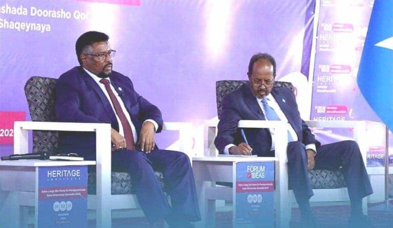 Guddoomiye Mursal iyo Xasan Sheekh oo Dood kulul ku dhex martay Shirka Garowe (8-da Febrayo kadib maxaa dhacaya?)