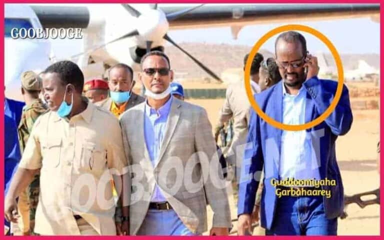 XOG: Maxaa ka socda Garbahaarey..? (Gacanyaraha Farmaajo iyo Madaxda Gedo oo isugu tegay)