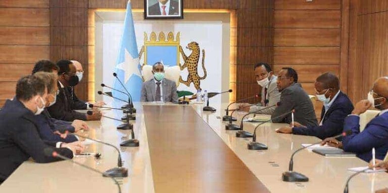 Shirkii Rooble iyo Wakiilada Beesha Caalamka (Su’aallo laga weydiiyey Mowqifkooda khilaafka..)