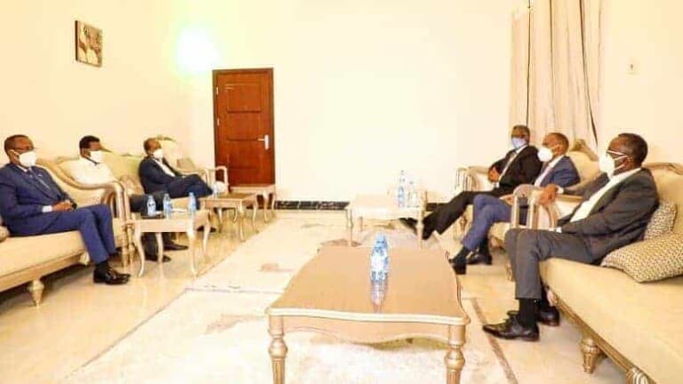 Qoorqoor oo Casuumaad Gaara u fidiyey Afar xubnood oo ka tirsan Midowga Musharixiinta iyo arrimihii..