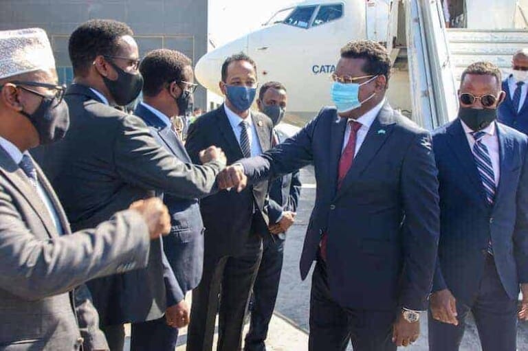 Madaxweynihii ugu horeeyay oo Muqdisho u yimid shirka Qaran ee Wadatashiga Doorashooyinka