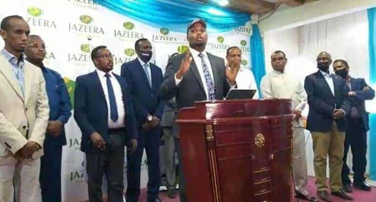 Xildhibaannada laga joojiyey fadhiyada oo War cusub kasoo saaray kulanka Berri iyo Digniin ay direen…