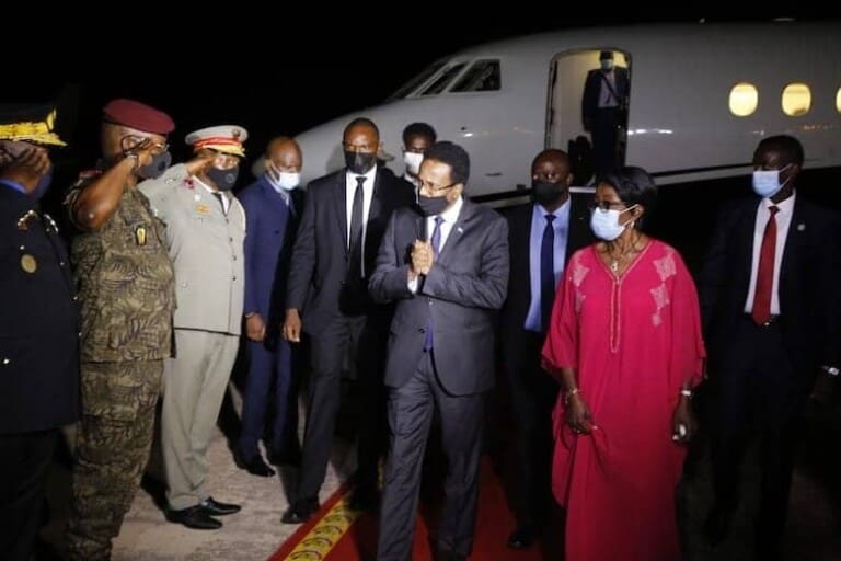 Farmaajo oo xalay xilli dambe gaaray magaalada Kinshasa iyo xog laga helay ujeedka safarkiisa.