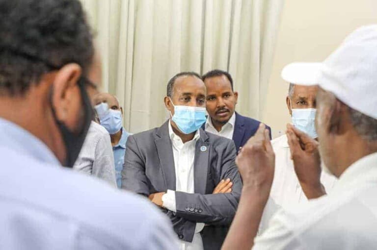 XOG: RW Rooble oo shaacinaya Liisaska Guddiyada cusub ee Doorashada iyo Qeylo-dhaan ka…