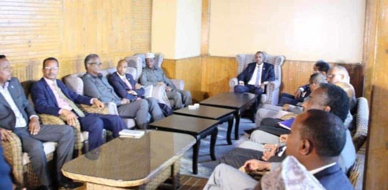 Heshiis lagu gaaray in 48 Saacadood Muqdisho looga saaro Ciidamada taageersanaa Mucaaradka (Akhriso)