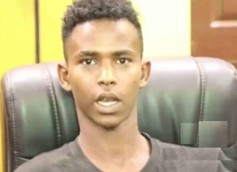Yaa ka danbeeyay dilka Wiilkan Dhalinyarada ah ee ka mid ahaa Askartii kasoo baxsatay dalka Eritrea..?