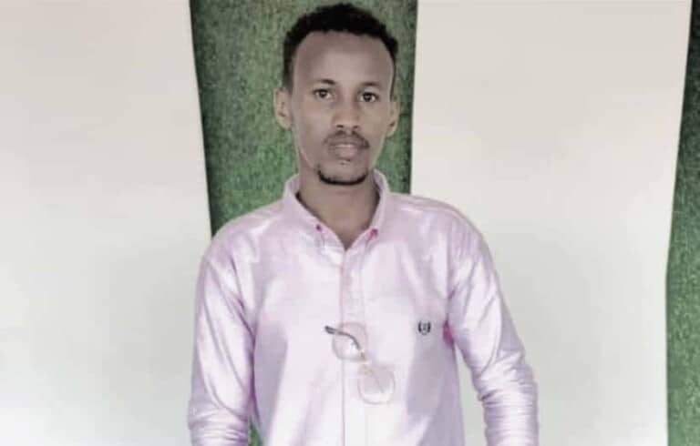 Wiil Jaamaci ah oo dhac Telefoon Mobile ah dartiis loogu dilay degmo ka tirsan Muqdisho