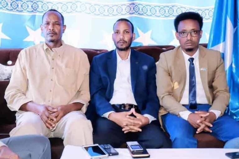Siyaasiyiin taageersan Axmed Madoobe oo ka hadlay Garbahaarey, kana digay isku dhac Gobolka Gedo..