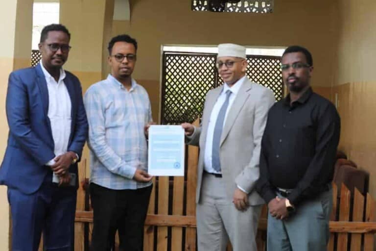 Dib u dhac ku yimid Hadal-jeedintii Musharixiinta Aqalka Sare ee kasoo jeeda Somaliland & Faragelin..