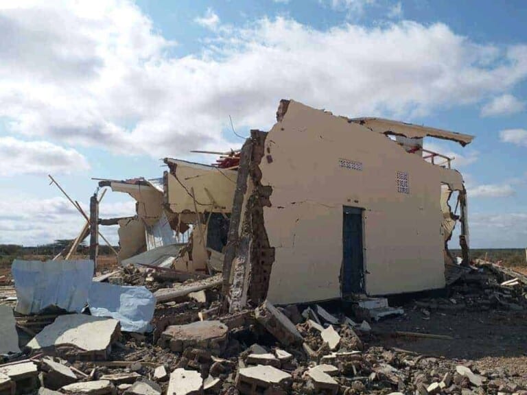 Alshabaab oo Qaraxyo ku burburiyey Dhismihii Garoonka Magaalada Buuloburte