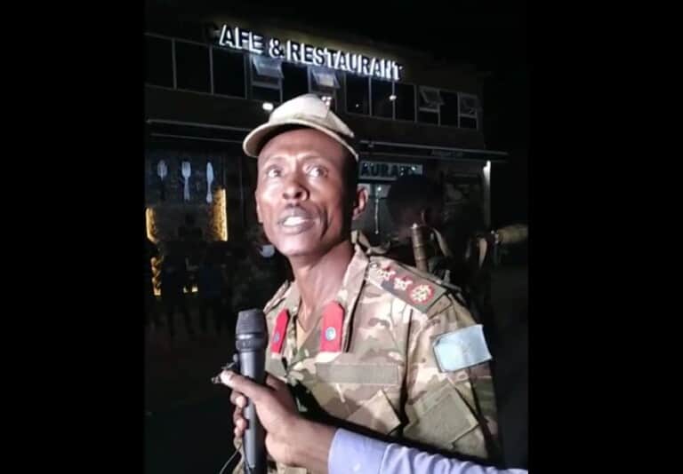 Ciidamadii Badbaado Qaran oo lagu arkay Agagaarka Madaxtooyada “Farmaajo waan soo qabaneynaa..”