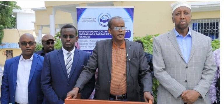 Guddiga Xalinta Khilaafaadka oo ku gacan seyray Xil ka qaadistii RW Rooble (Akhriso Qoraalka)