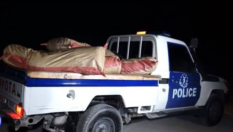 Warshadii ugu weyneyd ee Calaqa iyo Mukhaadaraadka oo lagu buburiyay Muqdisho