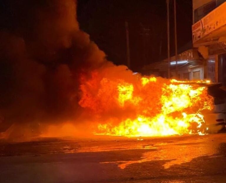 Faahfaahin: Qarax Gaari oo ka dhacay magaalada Muqdisho iyo Qasaare ka dhashay