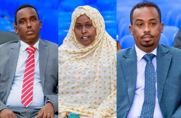 Doorashadii  Golaha shacabka oo isu bedeshay Gacantaag iyo tartan la’aan (Kuraas lagu doortay Muqdisho)