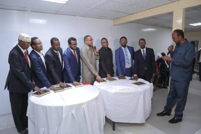 Guddoonka Golaha Shacabka oo Aqoonsaday Sharcinimada Xildhibaanada Ceelwaaq (Akhriso)