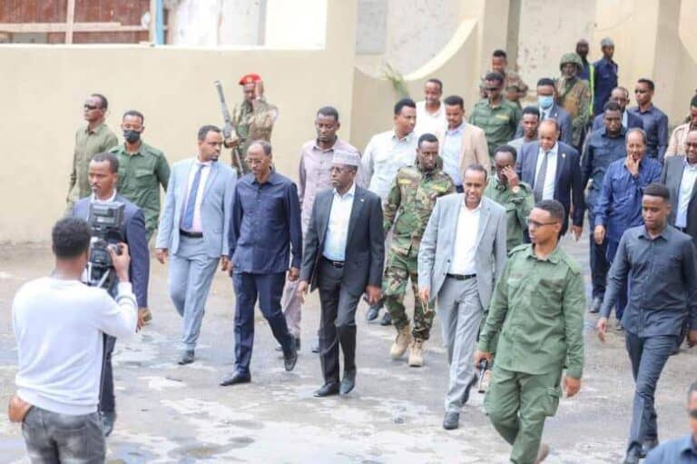 Maxa looga hadlay kulankii RW Rooble, Gen. Xijaar, Xasan Sheekh, Sh. Shariif iyo Deni ee Doorashada..?