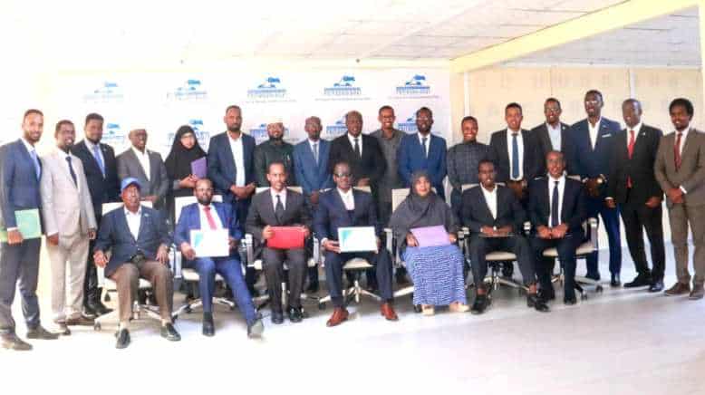 Liiska-xildhibaannada-qaatay_Shahaadada