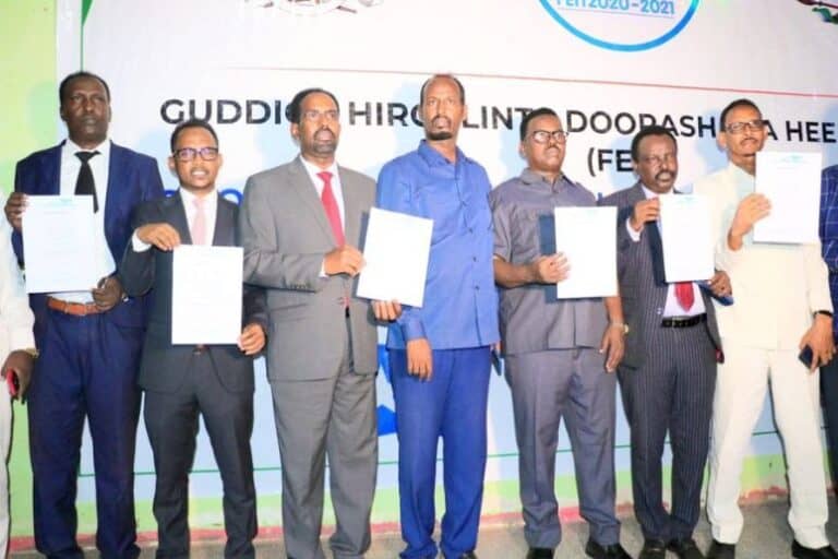 Xildhibaan kashifay sida Xildhibaannada Garbahaarey ku galeen Xarunta Villa Hargeysa